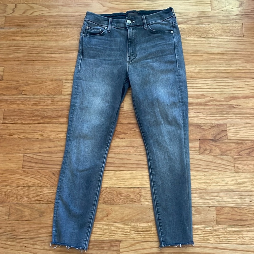 MOTHER | High Waisted Looker Ankle Fray  Jeans 28 A6